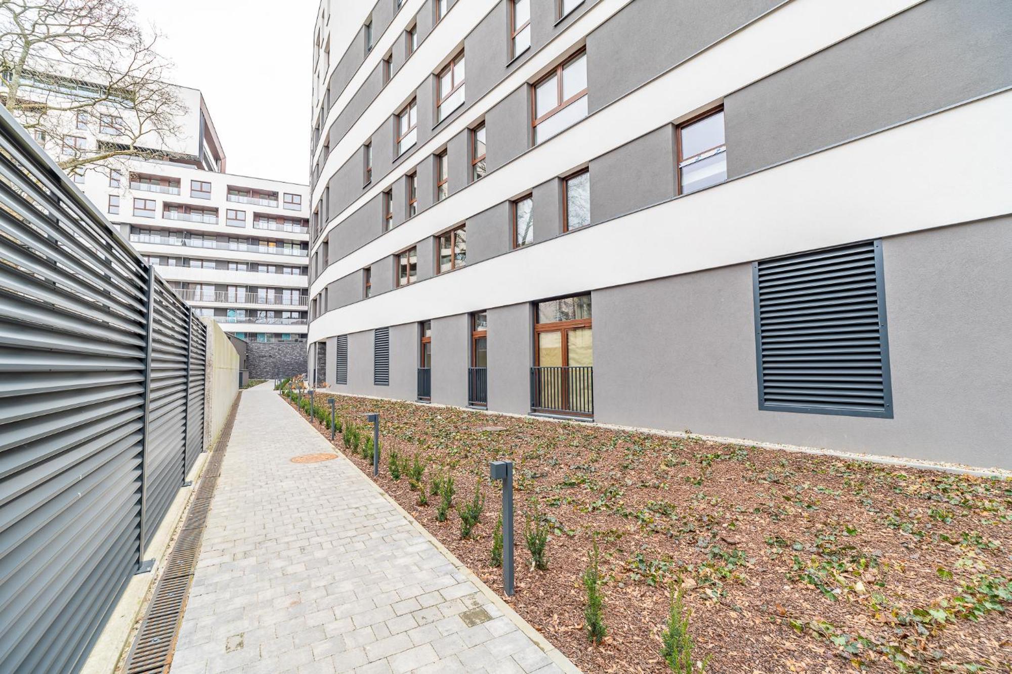 Business - City View With Balcony & Parking By Rentujemy