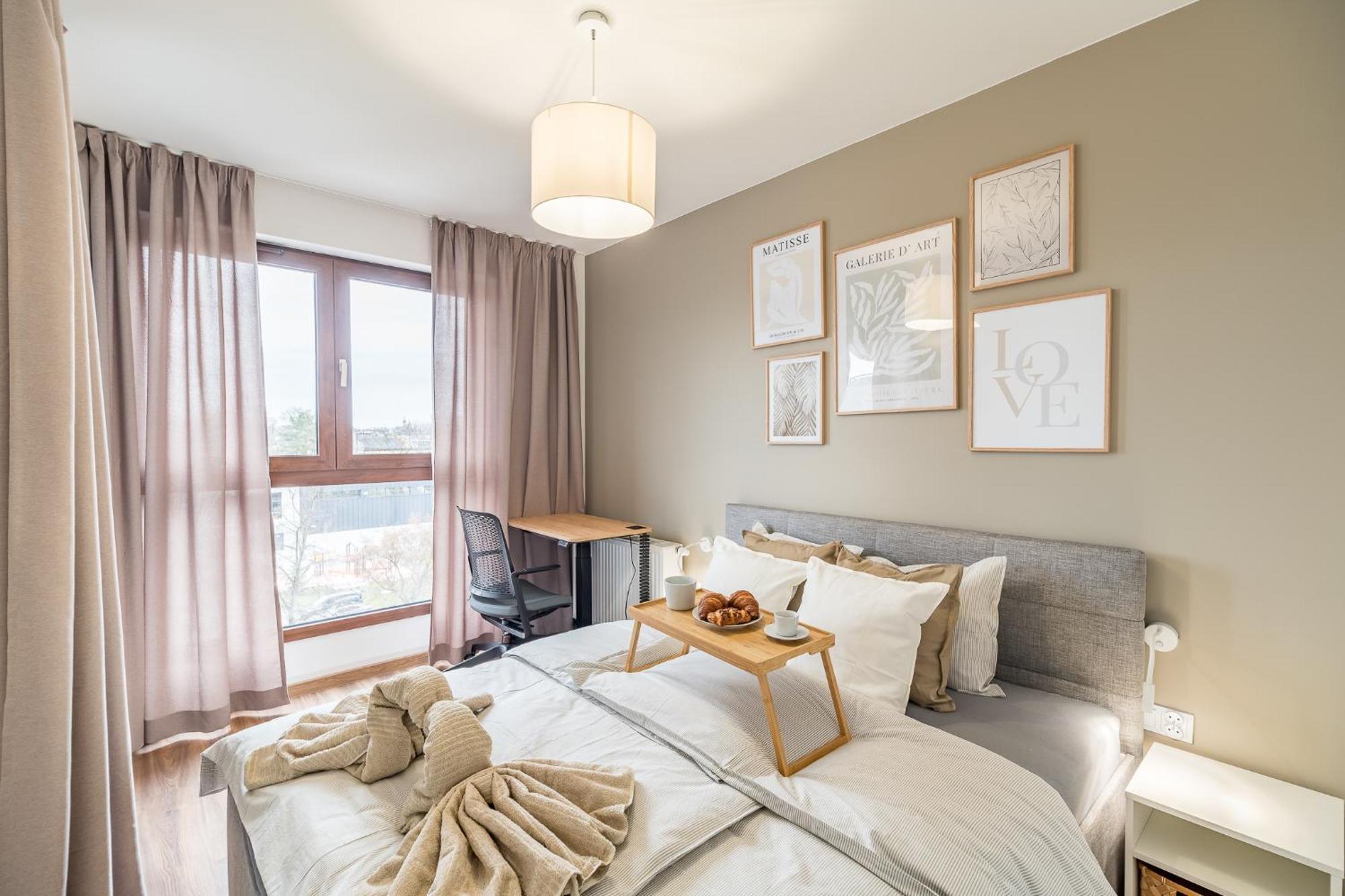 Apartment Business - City View With Balcony & Parking By Rentujemy