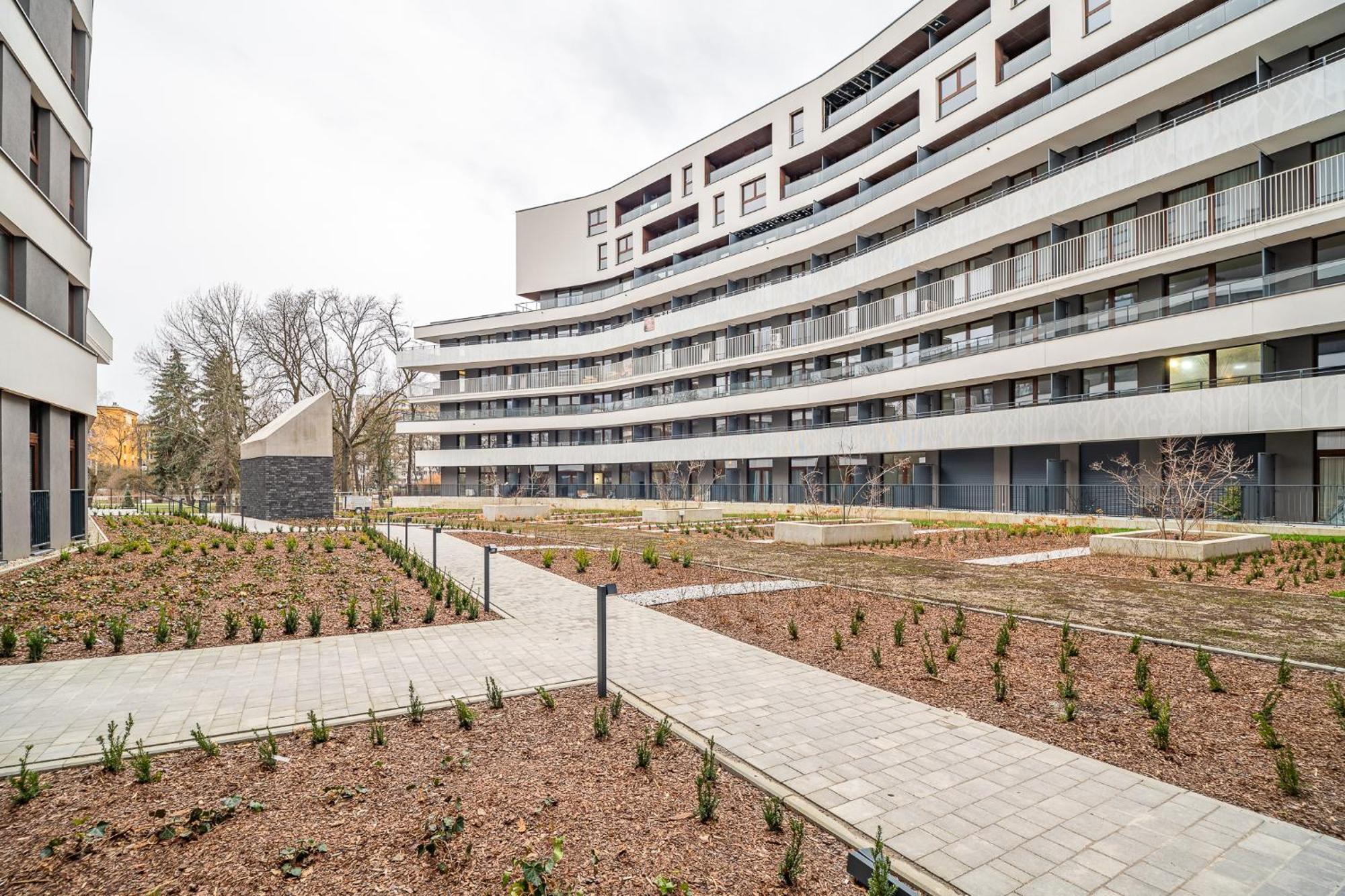 Business - City View With Balcony & Parking By Rentujemy *